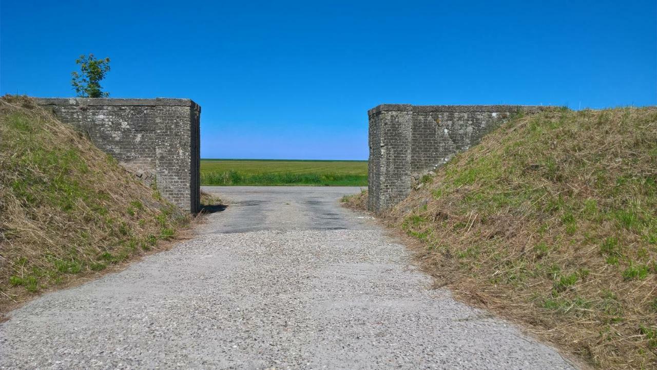 Wol Thus Villa Paesens Eksteriør bilde